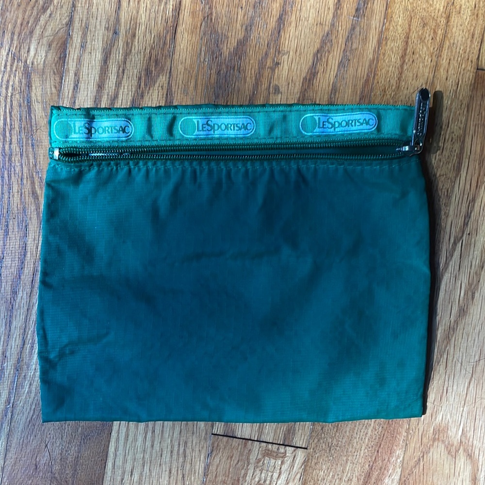 LeSportSac Green Nylon Pouch single Zip